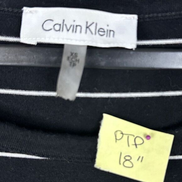 Calvin Klein stripped top.  Size: XS - Picture 4 of 5